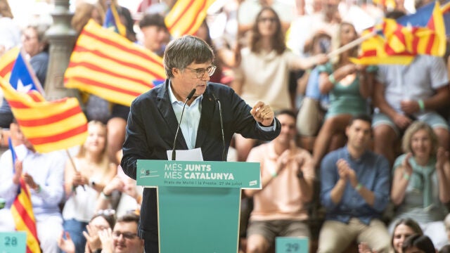 Puigdemont asiste al V aniversario de Junts en Prats de Molló (Francia)