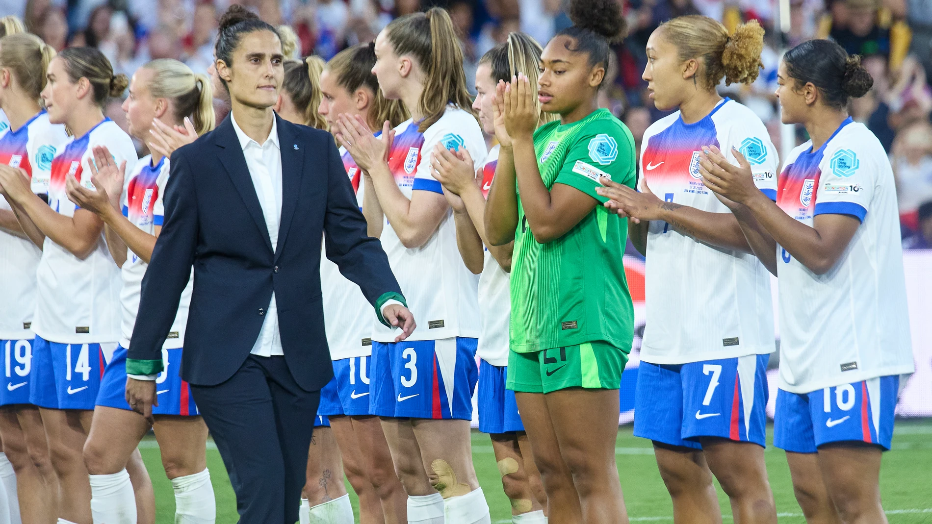 Montse Tome, head coach of Spain, looks on during the UEFA Women's EURO 2025 Final match played between England and Spain at St. Jakob-Park on July 27, 2025 in Basel, Switzerland. AFP7 27/07/2025 ONLY FOR USE IN SPAIN
