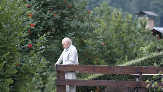 El expresidente de la Generalitat Jordi Pujol, en su residencia veraniega en Queralbs (Girona). 