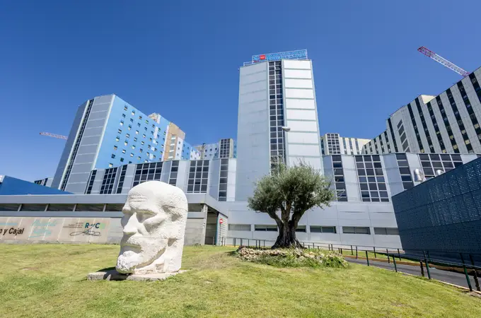 Los madrileños podrán hacer trámites en cinco minutos y habrá un centro de excelencia para la diabetes tipo 1 Los madrileños podrán hacer trámites en cinco minutos y habrá un centro de excelencia para la diabetes tipo 1