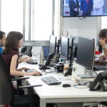 El sector privado apuesta por la vuelta a las oficinas frente al teletrabajo 