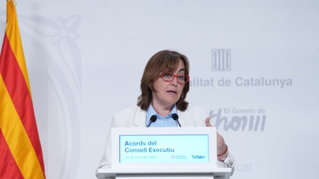 La consellera de Territorio, Vivienda y Transición Ecológica de la Generalitat y portavoz del Govern, Sílvia Paneque, en una rueda de prensa de este martes.