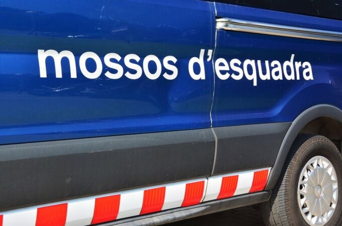 Irídia acusa a dos mossos de una presunta agresión homófoba en Barcelona en 2020