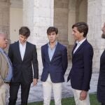 El consejero de Cultura, Turismo y Deporte, Gonzalo Santonja, recibe a los novilleros finalistas del VI Circuito de Novilladas de Castilla y León, integrado en la Liga Nacional