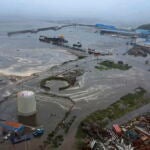 Tsunami warning issued after M8.8 quake off Kamchatka Peninsula