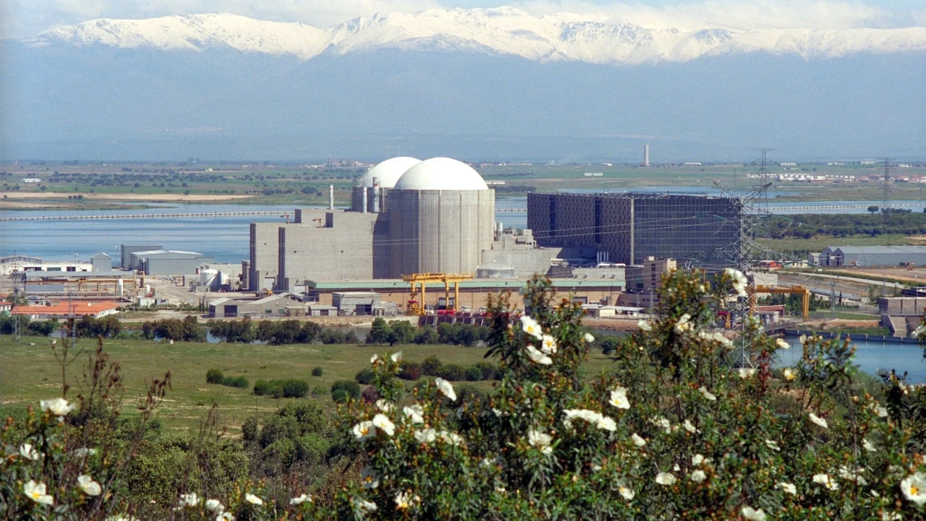 Trabajadores de la Central Nuclear de Almaraz instan a las empresas a presentar la prórroga y al Gobierno a aceptarla