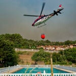 Situación "muy complicada" en el fuego del sur de Ávila, donde "no hay nada favorable"