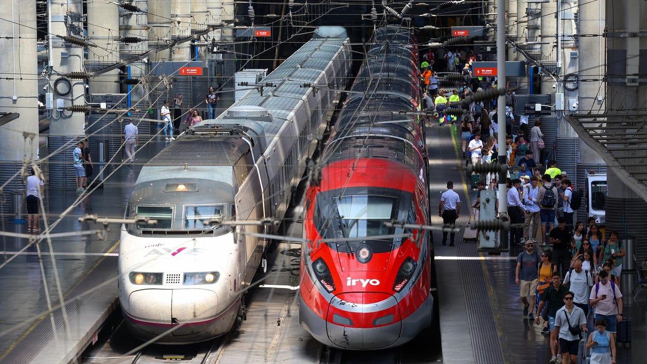 Adif plantea hasta 72 servicios diarios en la liberalización de la alta velocidad a Galicia, Asturias-Cantabria y Cádiz-Huelva