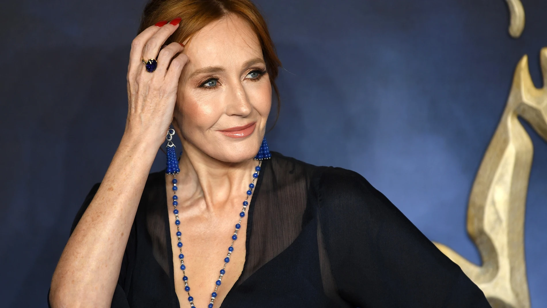 LONDON (United Kingdom), 31/07/2025.- (FILE) - British author and screenwriter JK Rowling arrives at the UK premiere of Fantastic Beasts the Crimes of Grindelwald in London, Britain, 13 November 2018 (reissued 31 July 2025). Joanne Rowling, born 31 July 1965, in Yate, Gloucestershire, turns 60 years old. She is the author of Harry Potter, a seven-volume fantasy novel series published from 1997 to 2007, she’s also the author of other crime fiction series under the alias Robert Galbraith. (Rein...