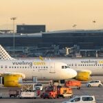 Economía.- (AMP) Vueling recibirá 50 aviones Boeing a partir de finales de 2026 y dejará de operar con Airbus