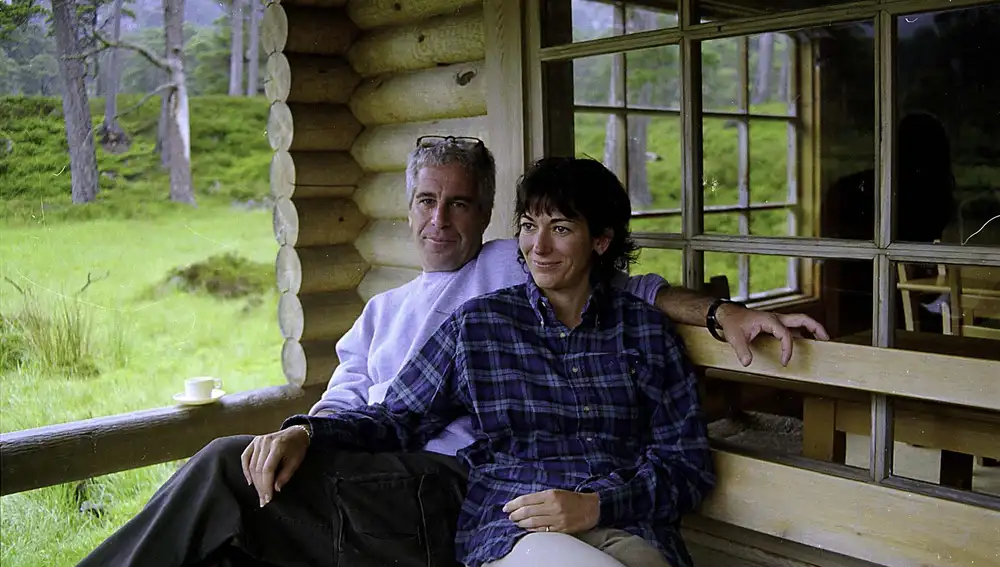 EEUU.- Las autoridades penitenciarias trasladan a Ghislaine Maxwell a una prisión de baja seguridad en Texas