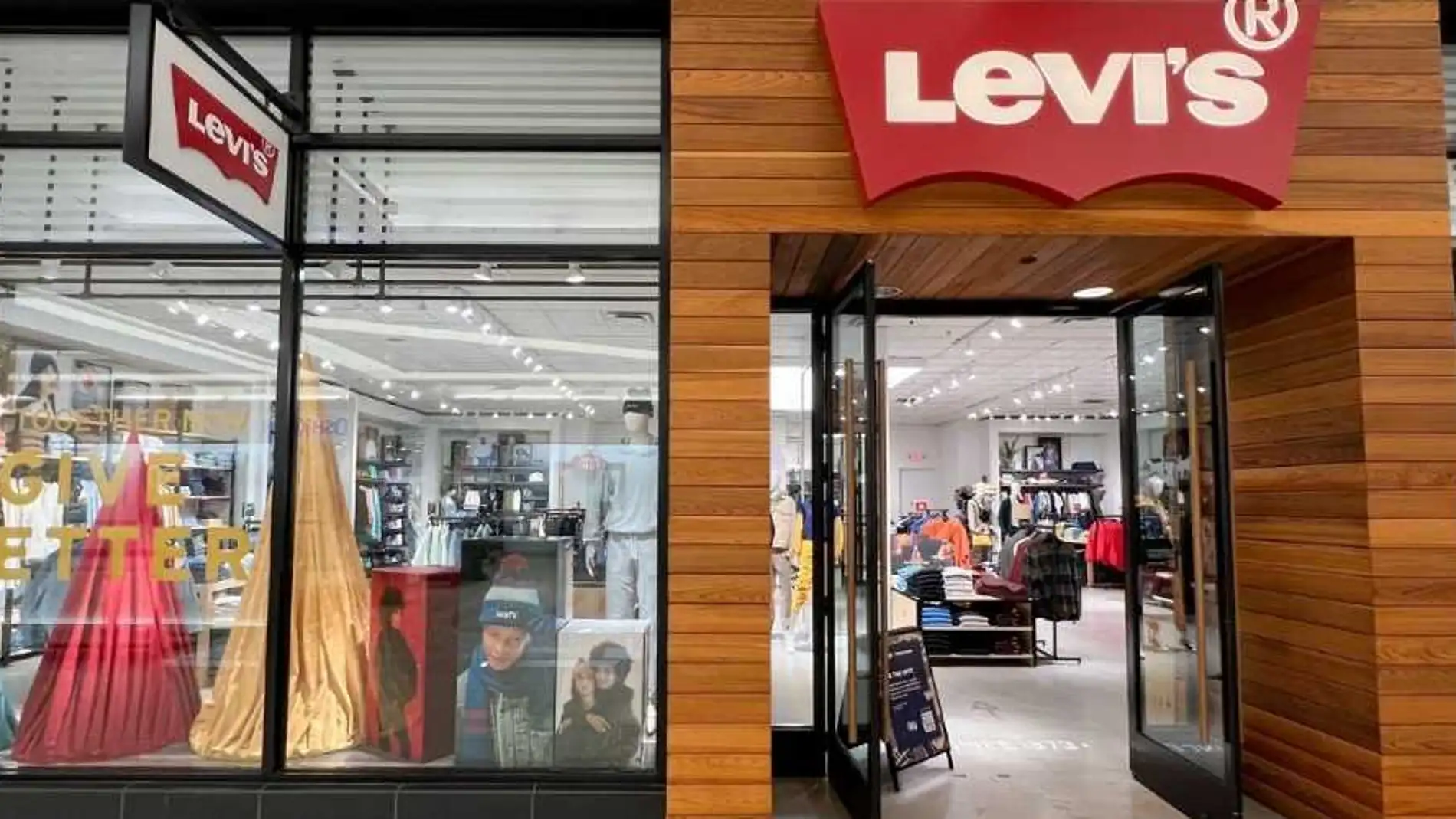 Levi's