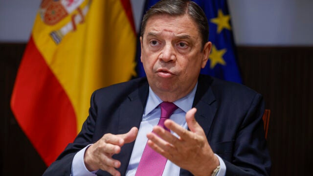 Entrevista con el ministro de Agricultura, Pesca y Alimentación, Luis Planas