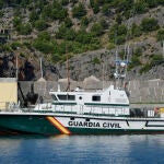 Buscan a dos ocupantes de la avioneta caída al mar frente al faro de Sóller, en Mallorca
