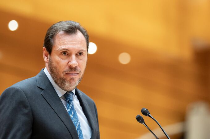 El PP pide la comparecencia urgente de Óscar Puente en el Congreso y Senado por el "caos ferroviario"