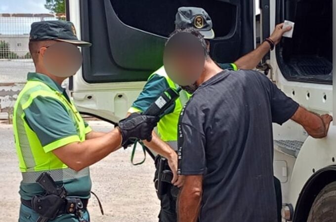 Sucesos.- Guardia Civil investiga a un conductor profesional por sextuplicar la tasa máxima de alcohol