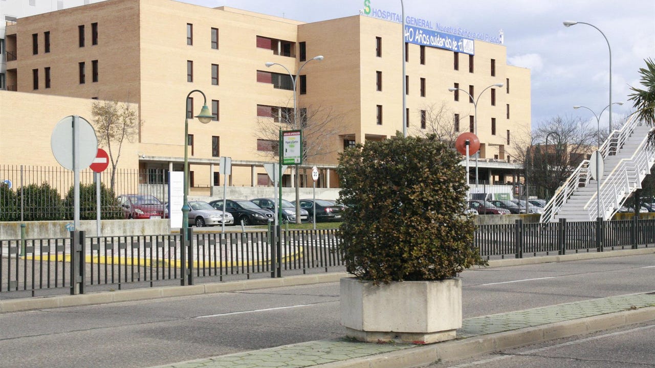 Cinco heridos tras empotrarse un coche contra una farola en un pueblo de Toledo