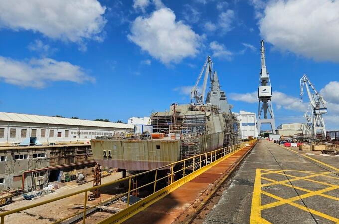Navantia Ferrol completa el ensamblaje del último bloque de la fragata F-111 'Bonifaz'
