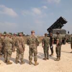 Militares españoles explican a los de EE UU la misión de la batería "Patriot"