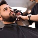 His Barbería presenta las tendencias de verano en cortes de cabello y barbas para caballeros