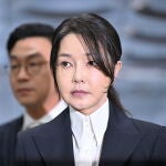 Former First Lady Kim Keon Hee attends court hearing on arrest warrant in Seoul