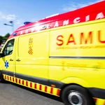 Sucesos.- AMP.- Fallece una niña de 6 años atropellada por una ambulancia en el centro de Valencia