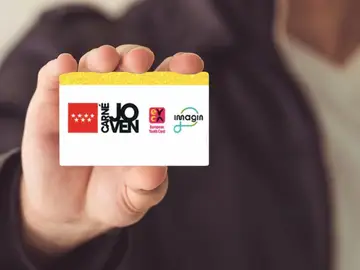 MADRID.-El Carné Joven de la Comunidad recibe un premio europeo a la excelencia en la categoría de sostenibilidad MADRID.-El Carné Joven de la Comunidad recibe un premio europeo a la excelencia en la categoría de sostenibilidad