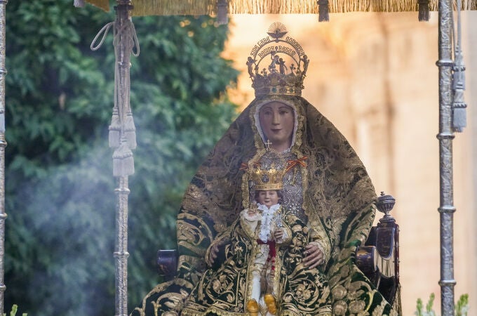 Procesión de la Virgen de los Reyes, patrona de Sevilla