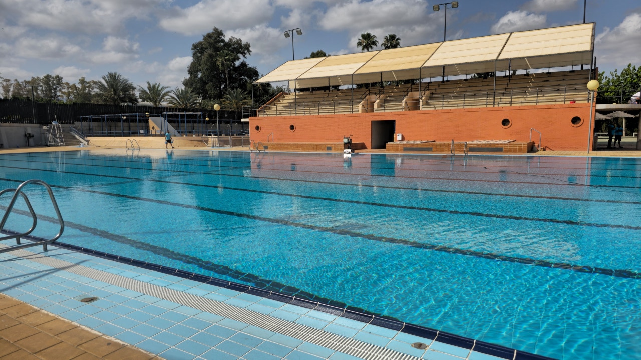 Más de 74.000 murcianos han ido a las piscinas municipales de la capital este verano