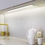 Así consiguen muchos ahorrar en electricidad: una lámpara LED recargable que se enciende sola