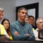 Sánchez visita el Centro de Coordinación Operativo contra incendios de Ourense