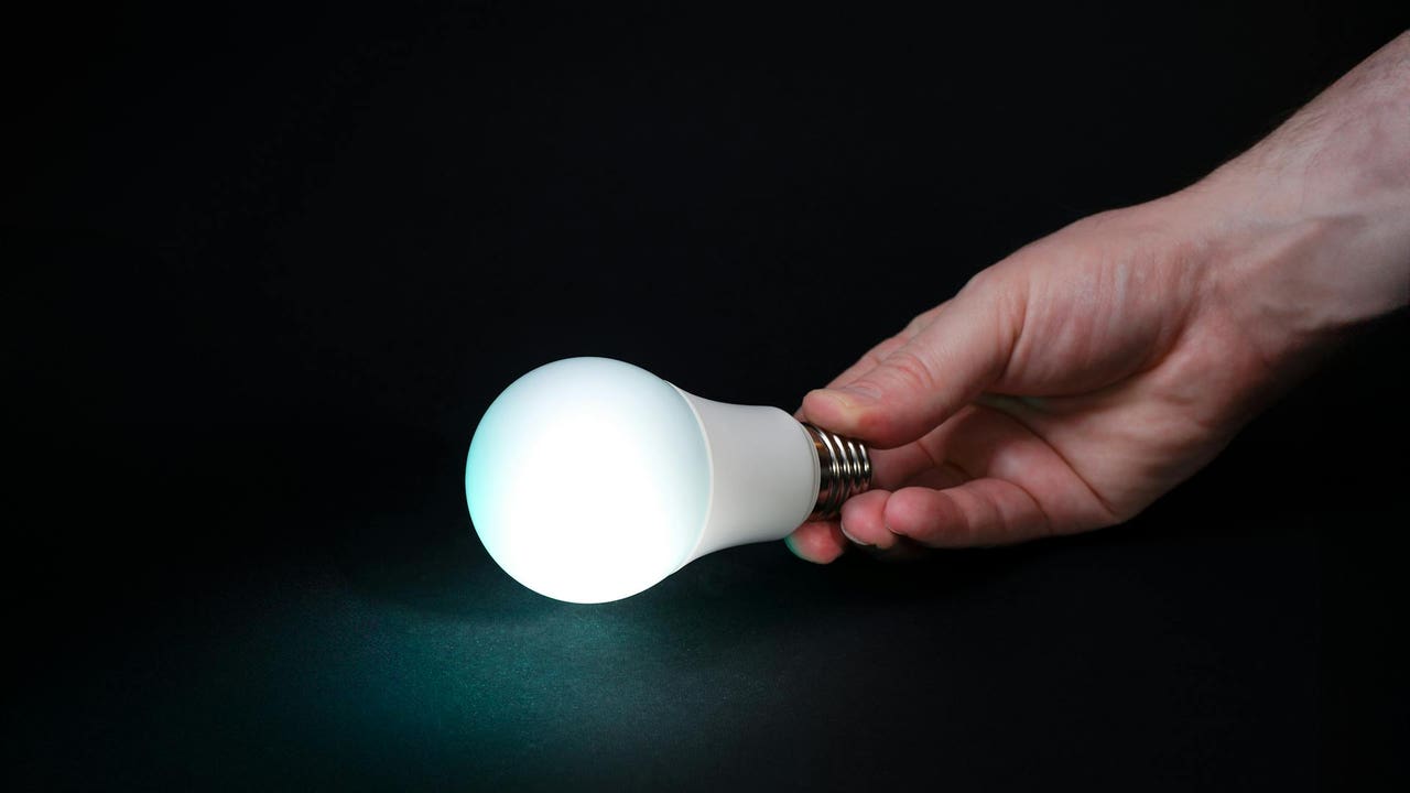 Precio de la luz hoy, martes 16 de septiembre, por horas: consulta la franja horaria con el menor precio por kWh