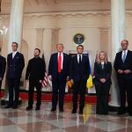 Foto de los líderes europeos que visitaron ayer a Donald Trump en la Casa Blanca