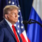 EEUU.- Trump confirma un acuerdo con Intel para que el Gobierno controle el 10% de la compañía