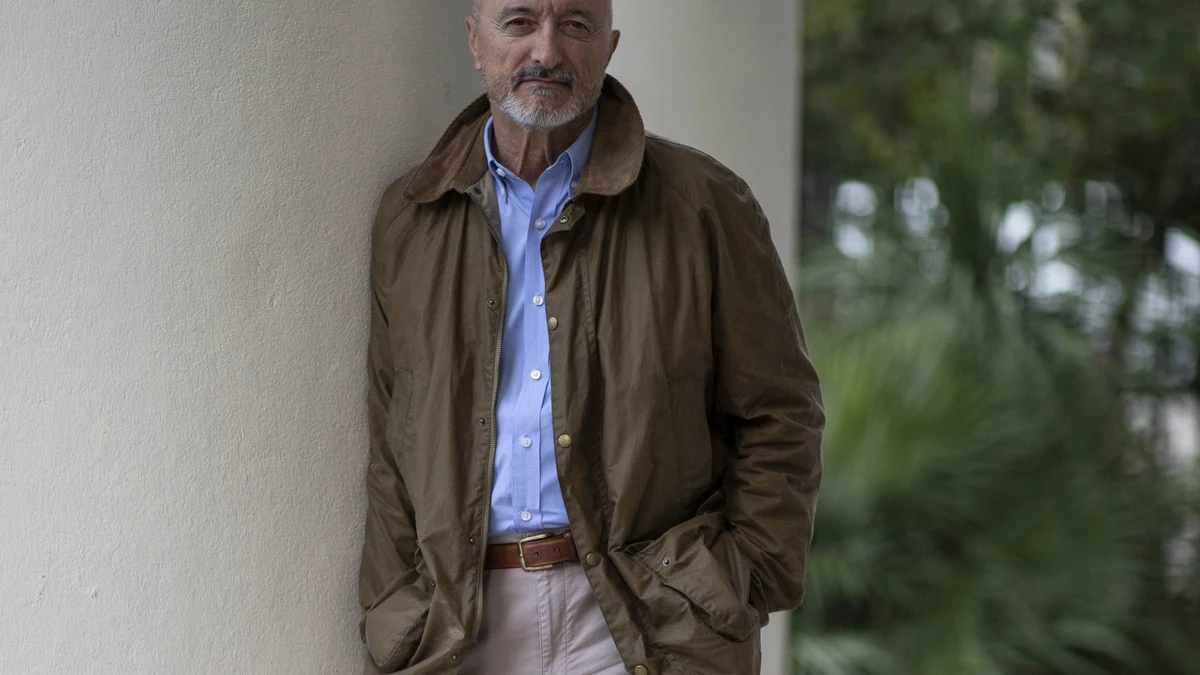 Arturo Pérez-Reverte, sobre las novelas que nunca escribirá: "Es lo más doloroso que me ha pasado en mi vida"