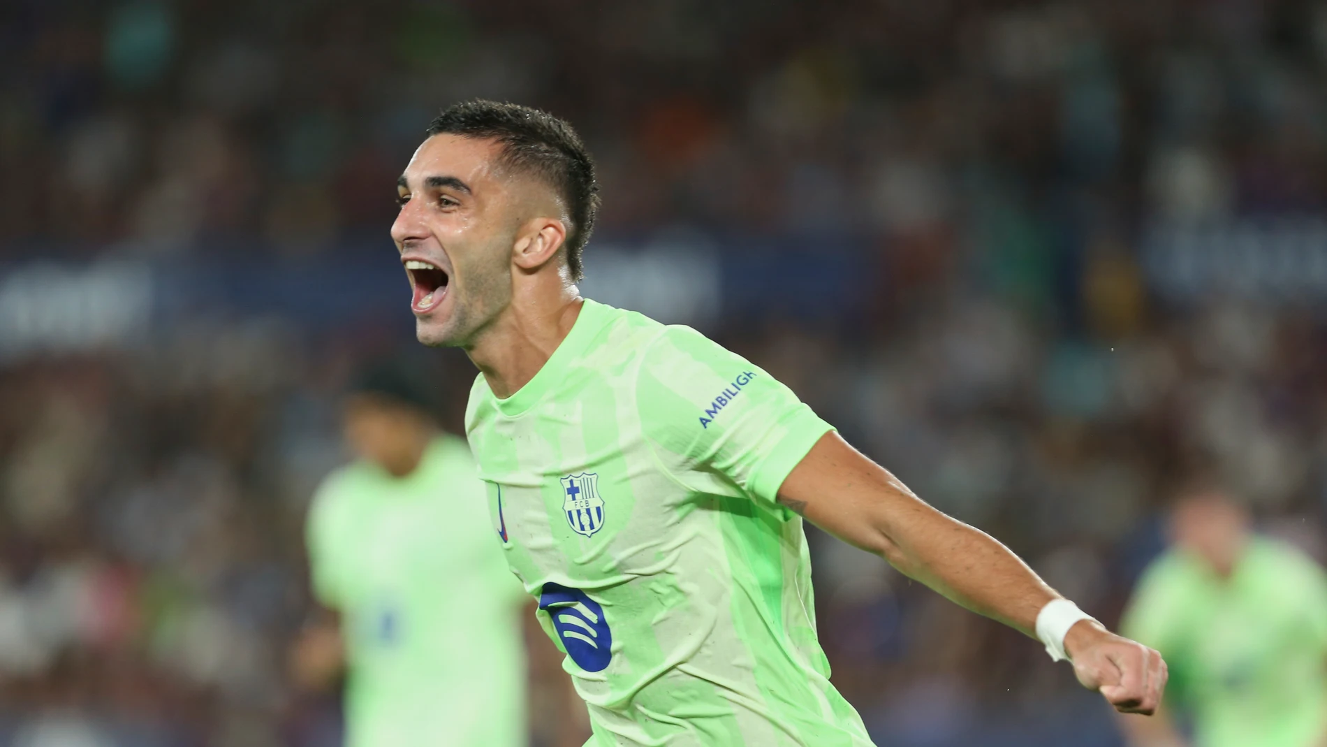 Barcelona's Ferran Torres celebrates after a goal during the La Liga soccer match between Levante and Barcelon in Valencia, Spain, Saturday, Aug. 23, 2025. ((AP Photo/Alberto Saiz)