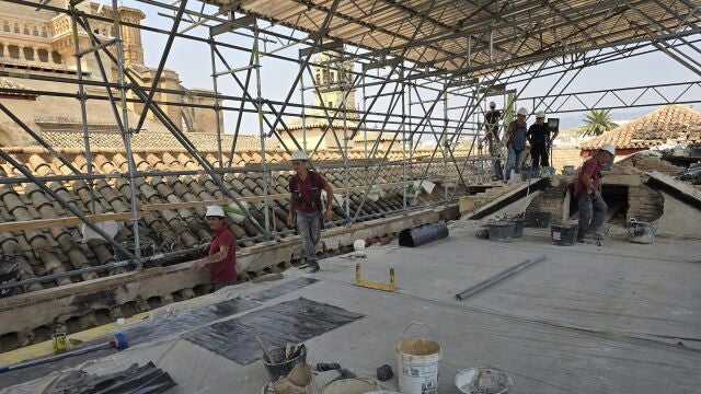 Trabajos en las cubiertas de la Mezquita-Catedral de Córdoba