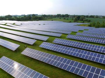 Harvard lo confirma: el lugar donde se instalan los paneles solares importa