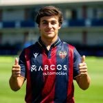 Carlos Álvarez con el Levante