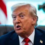 Ucrania.- Trump dice que habló con Putin tras su cumbre en EEUU con Zelenski y líderes europeos