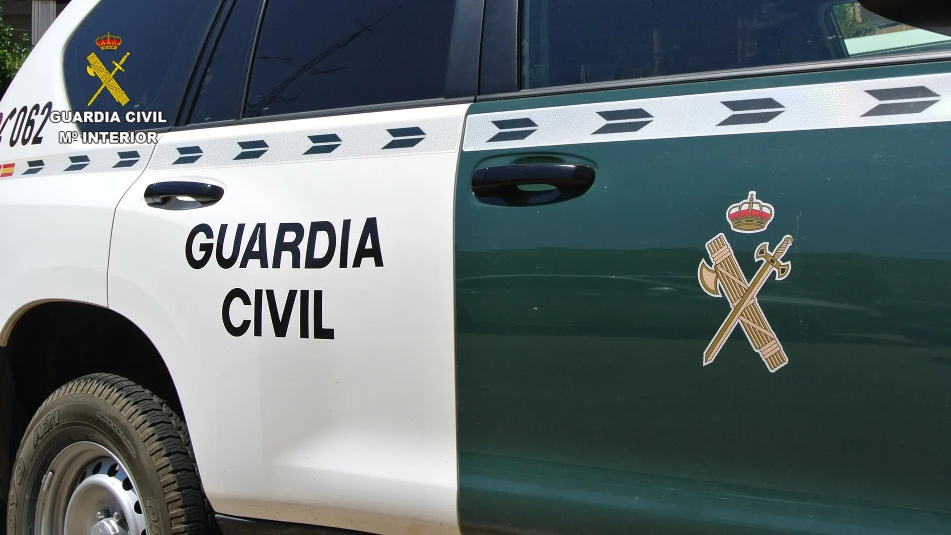 Sucesos.- Dos fallecidos y una mujer de 80 años herida tras la salida de vía de un turismo en Fuentes (Cuenca)