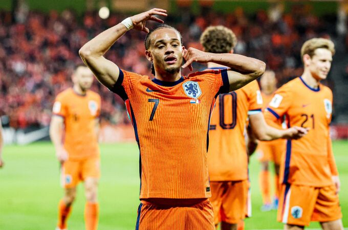 Fútbol.- El neerlandés Xavi Simons firma "un contrato a largo plazo" con el Tottenham Hotspur