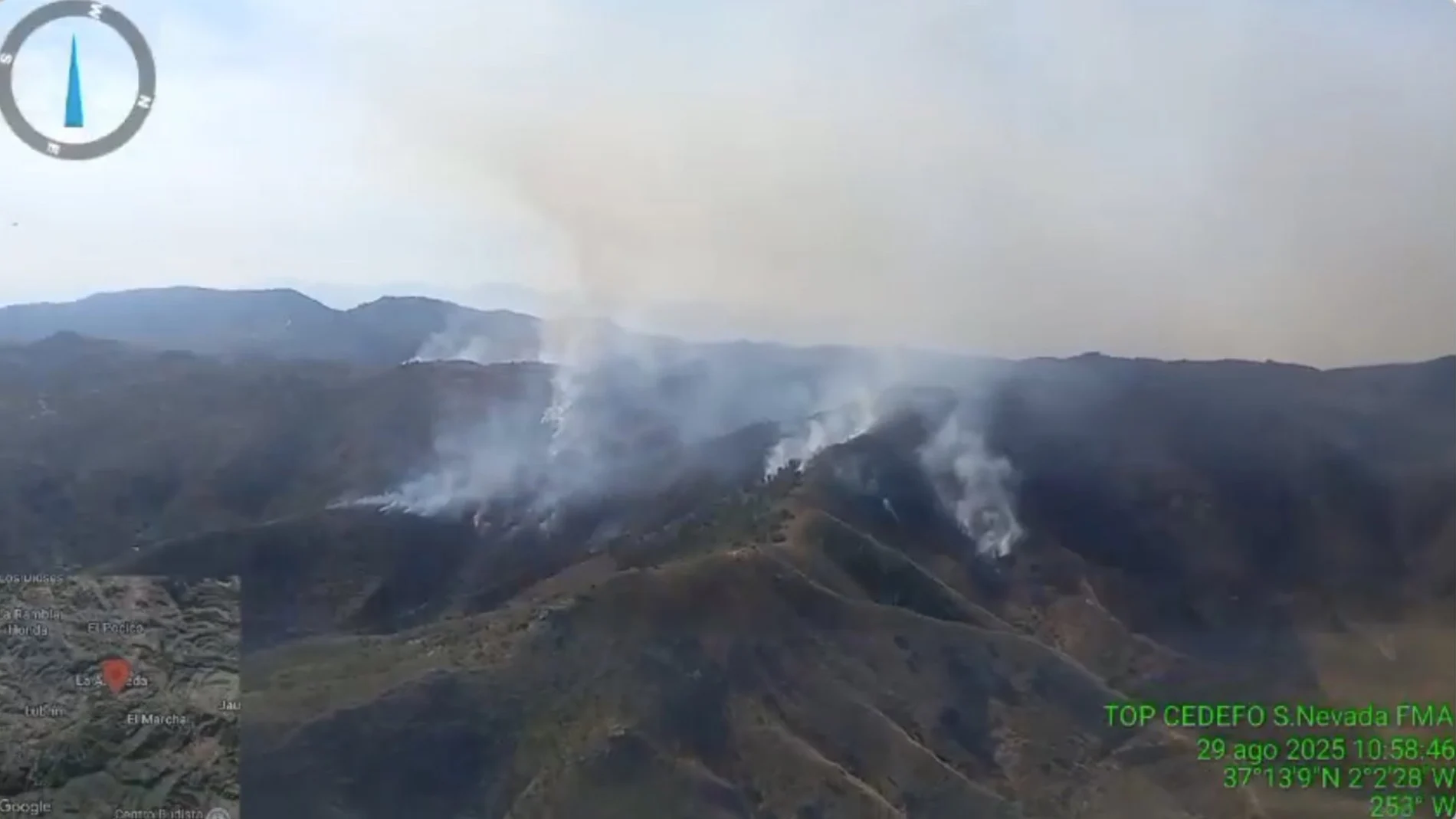 Suc.- Despliegue nocturno de 160 efectivos y 9 autobombas por el incendio en Lubrín (Almería) ante "el fuerte viento"
