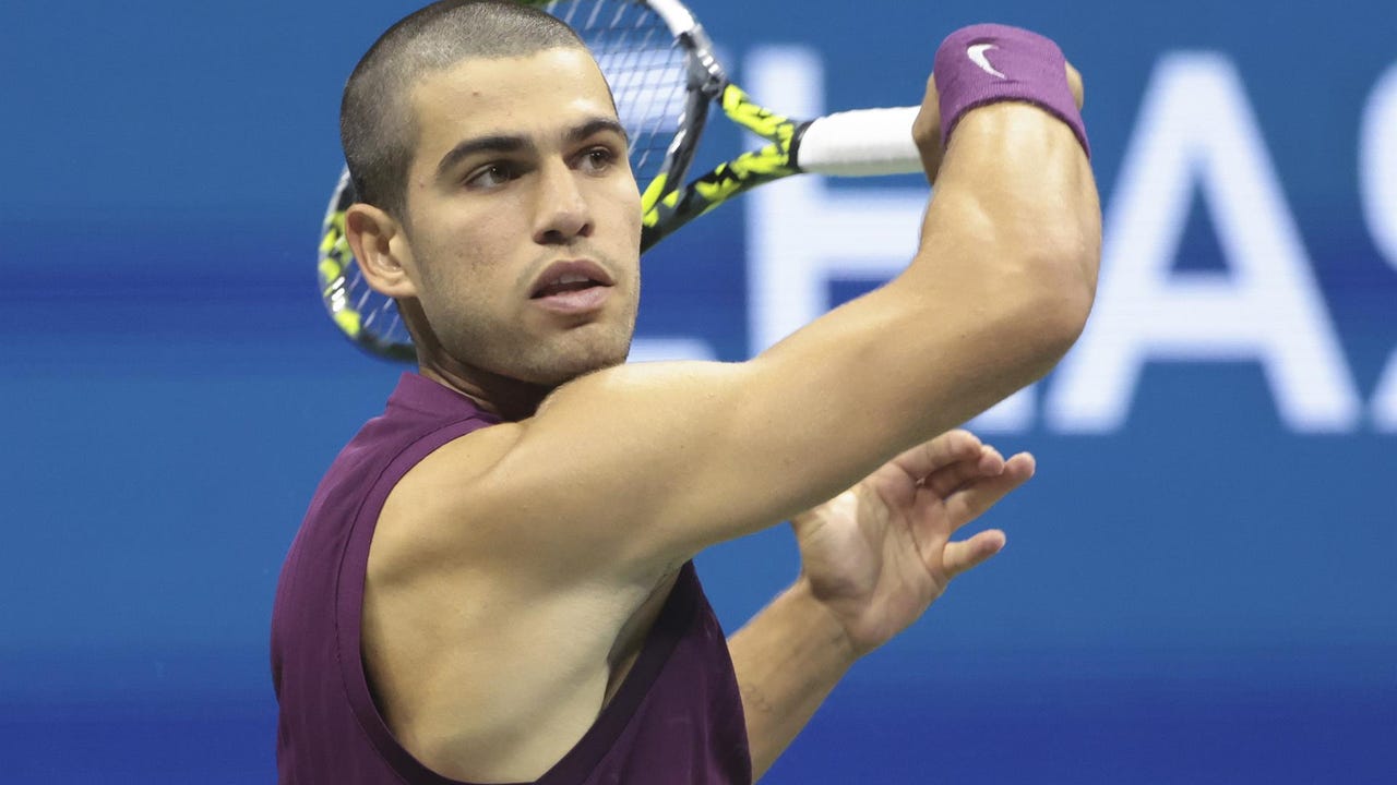John McEnroe, leyenda del tenis, compara a Carlos Alcaraz con Rafa Nadal y va a dar que hablar