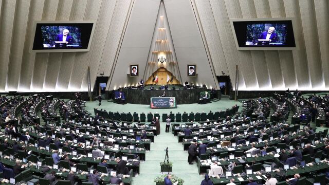 Irán.- El Parlamento de Irán inicia el procedimiento para la retirada del Tratado de No Proliferación Nuclear