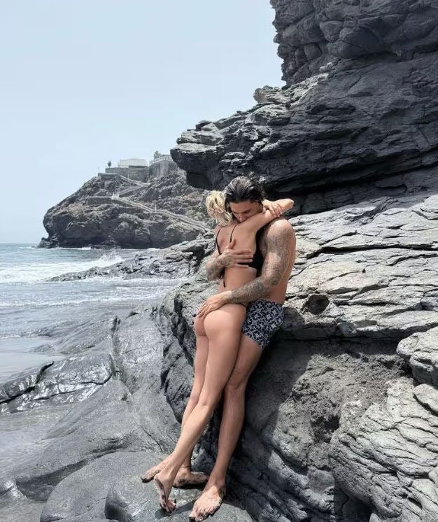 Alejandra Rubio y Carlo Costanzia
