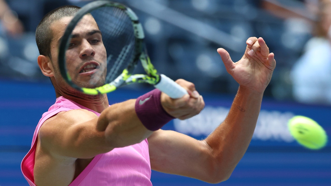 Horario y dónde ver hoy en tv y online el Alcaraz - Rinderknech, los octavos de final del US Open