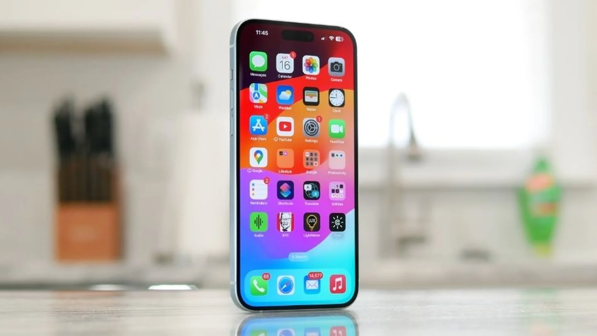 iPhone 15 Plus