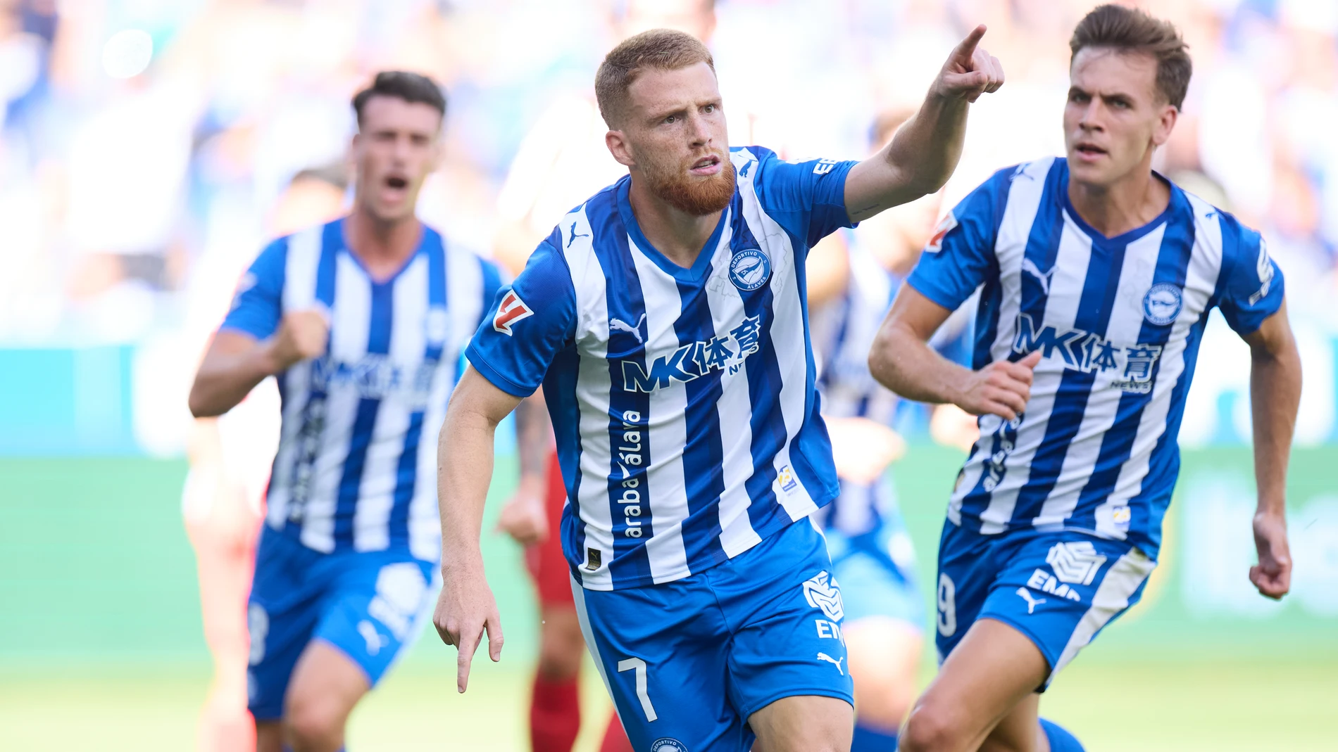 Carlos Vicente of Deportivo Alaves celebrates after scoring the team's first goal during the LaLiga EA Sports match between Deportivo Alaves and Atletico de Madrid at Mendizorrotza on August 30, 2025, in Vitoria, Spain. AFP7 30/08/2025 ONLY FOR USE IN SPAIN