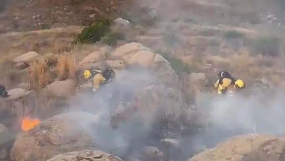 Almería.- Sucesos.- El flanco oeste del incendio de Lubrín es "el más activo" y resto del perímetro "está contenido"